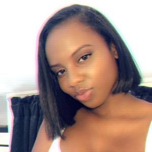 Meet your Posher, Sabrina